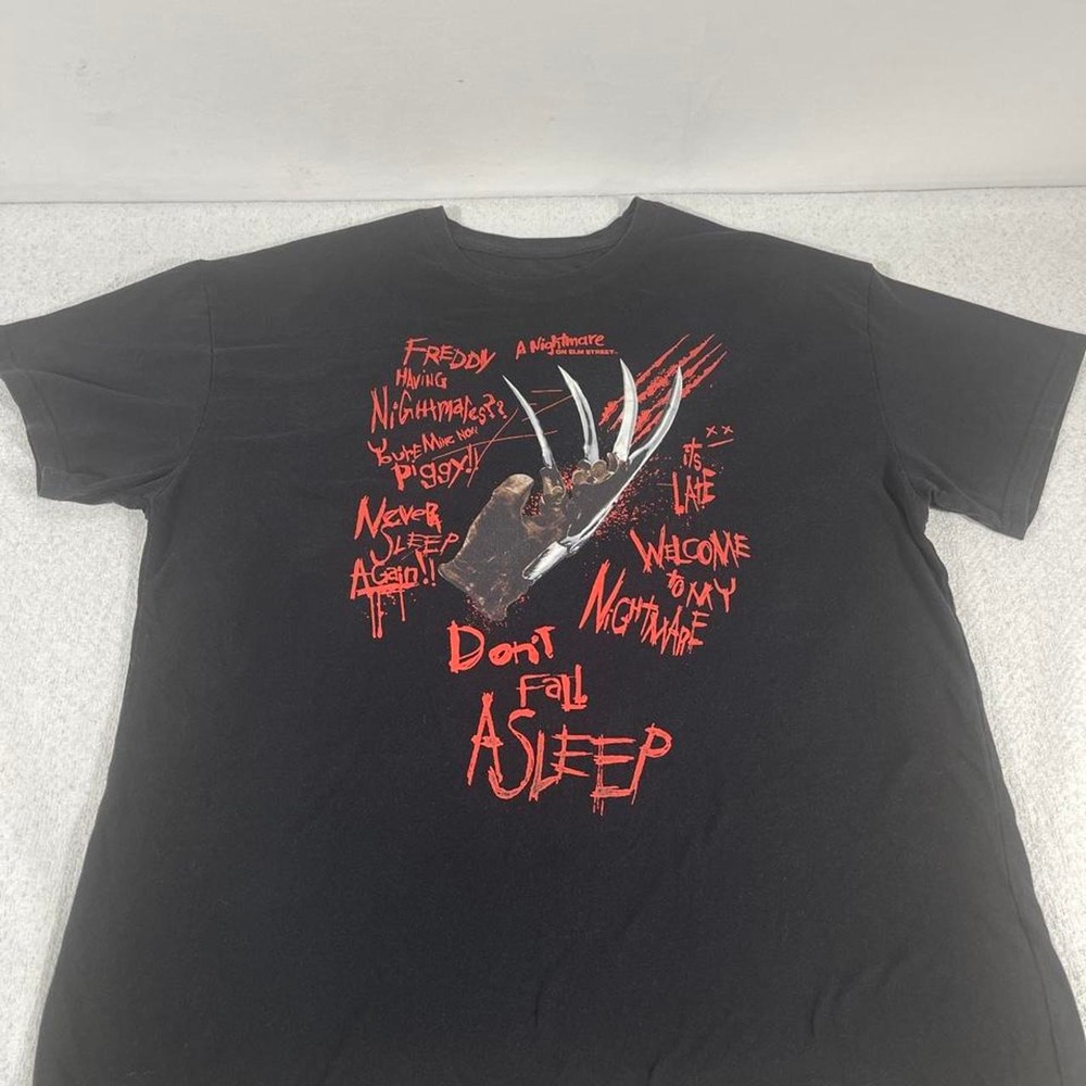 FNightmare on Elm Street blk t-shirt w/red graphic w/Freddy Krueger. XL. SK#0714